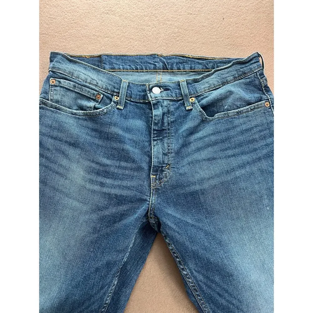 Levi's 559 Relaxed Straight Jeans Blue Wash Men's Size 34x32 (Measures 34x31.5)